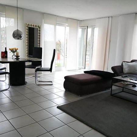 Schicke 2 Zimmer Wohnung Nah An Stuttgart Messe Flughafen オストフィルダーン エクステリア 写真