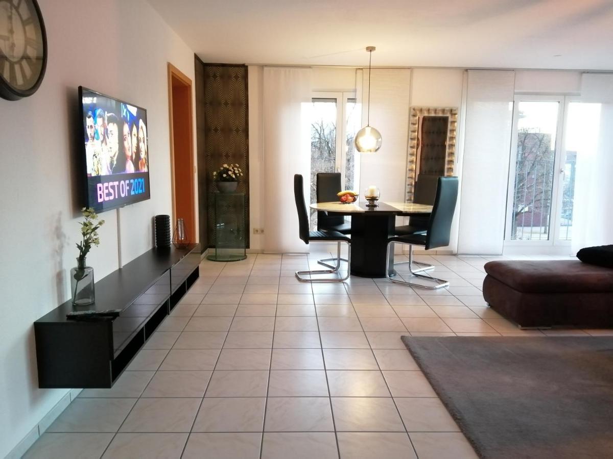Schicke 2 Zimmer Wohnung Nah An Stuttgart Messe Flughafen オストフィルダーン エクステリア 写真